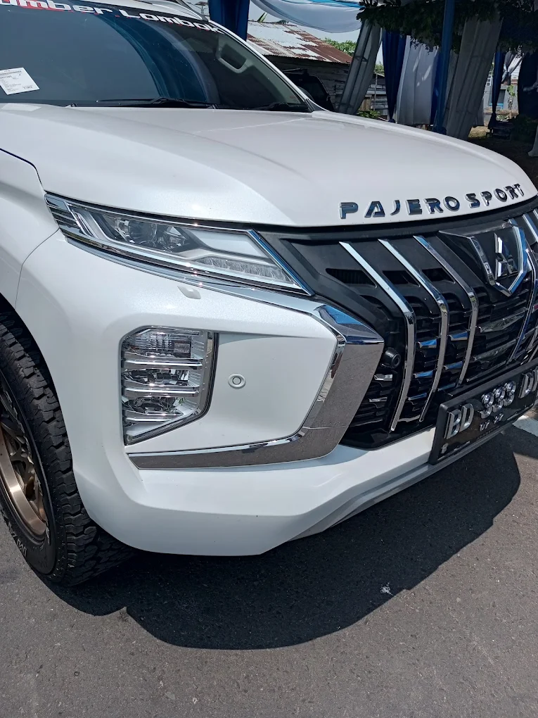 Galeri Raka Rent Car