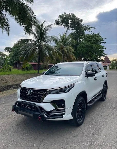 Galeri Raka Rent Car 1