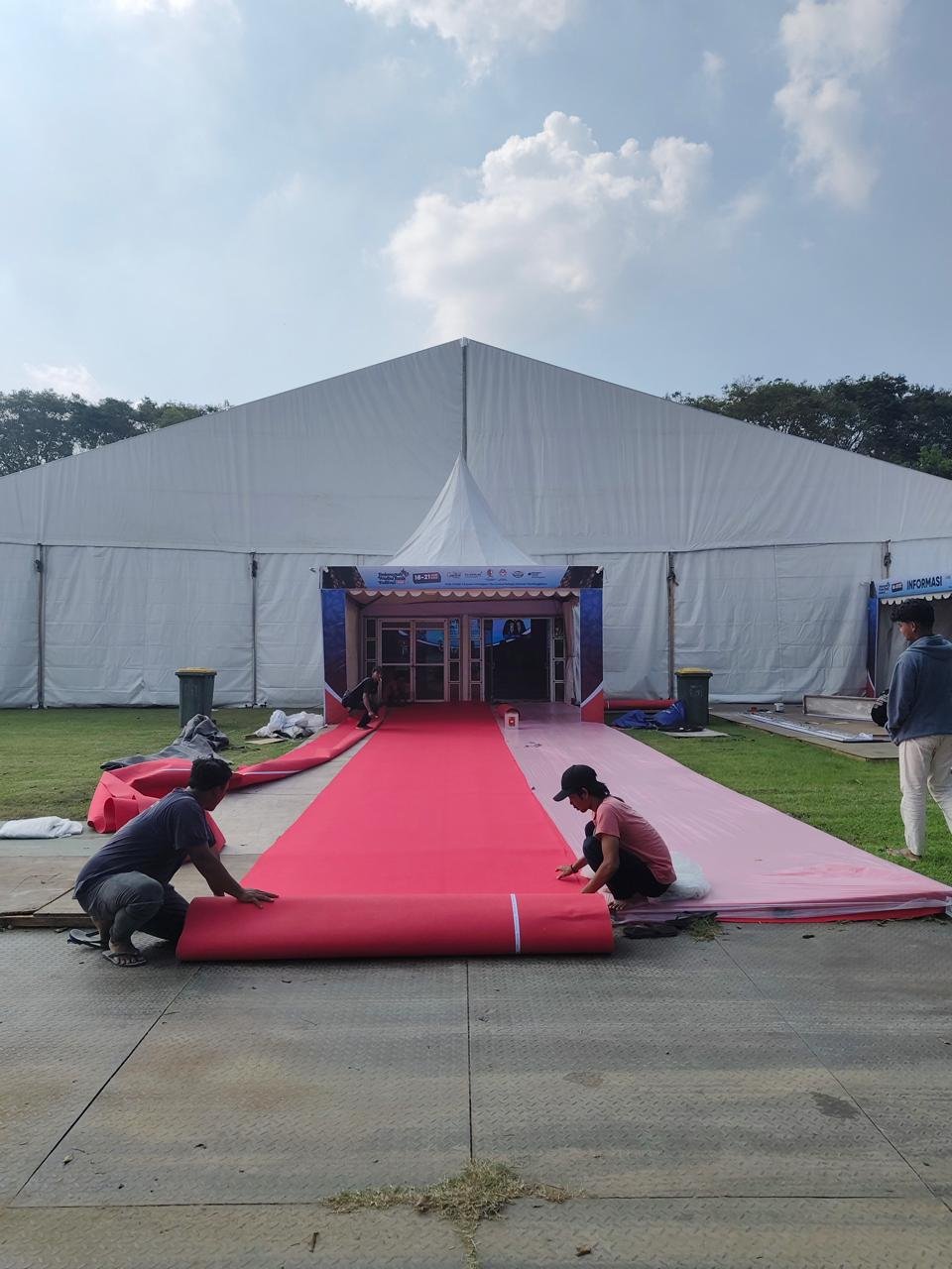 Tenda Kerucut Sarnafil Surabaya