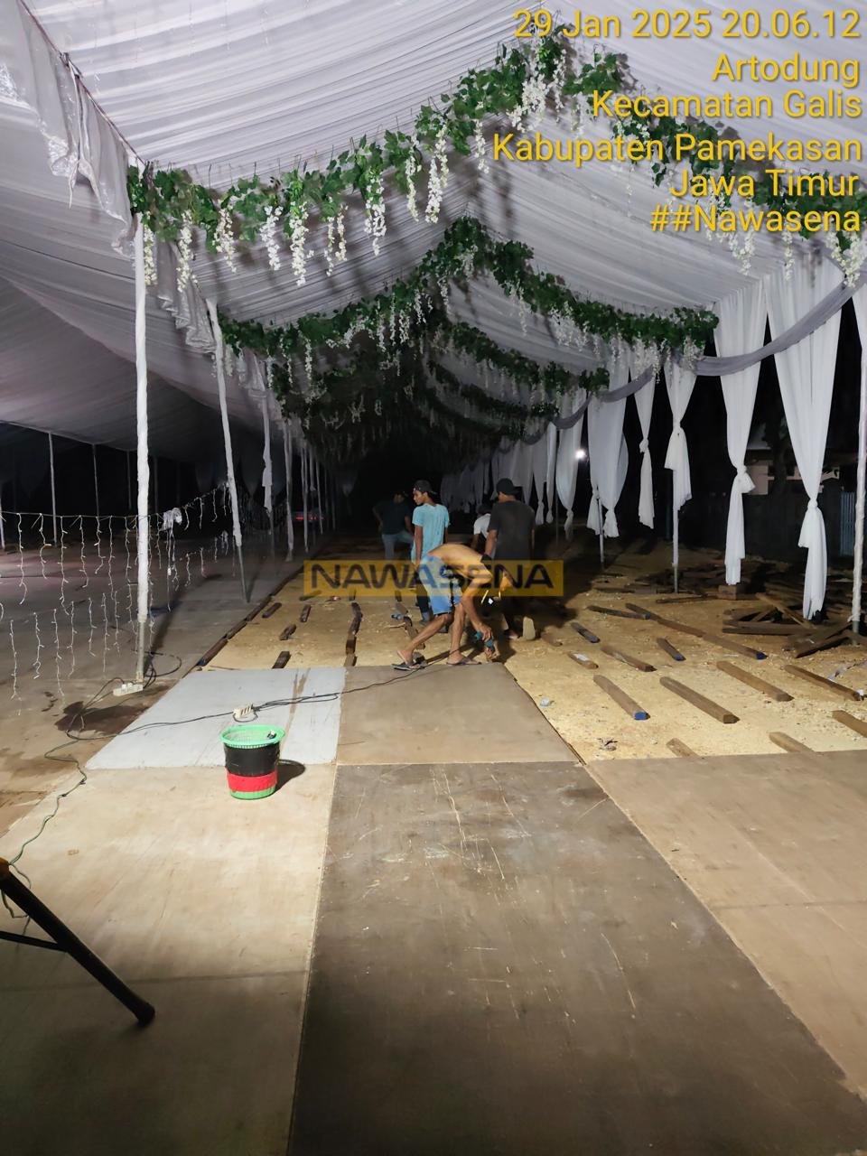 Setup Tenda Hajatan Rapi