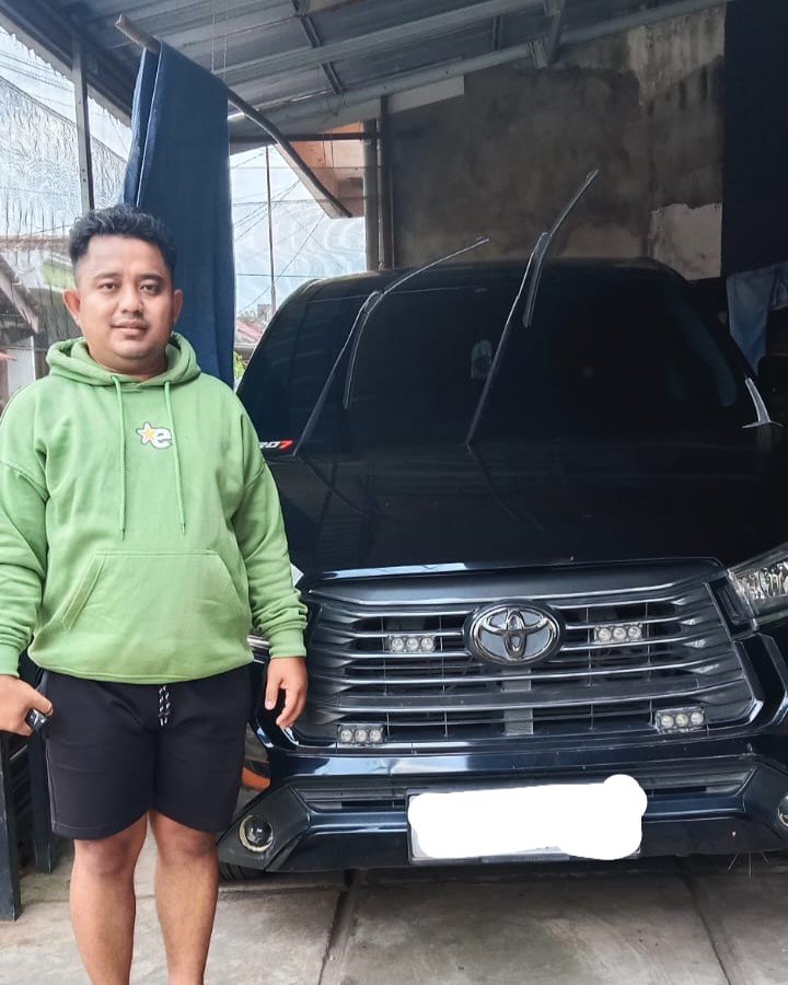 Armada Terbaru Zafari Rent Car