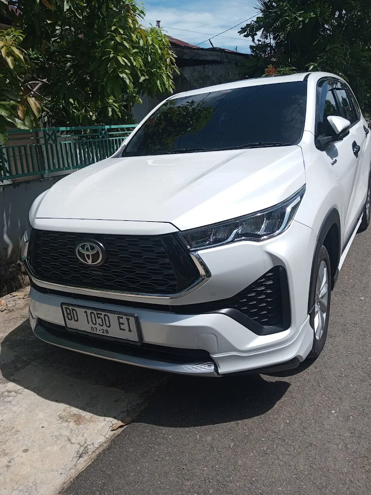 Galeri Raka Rent Car